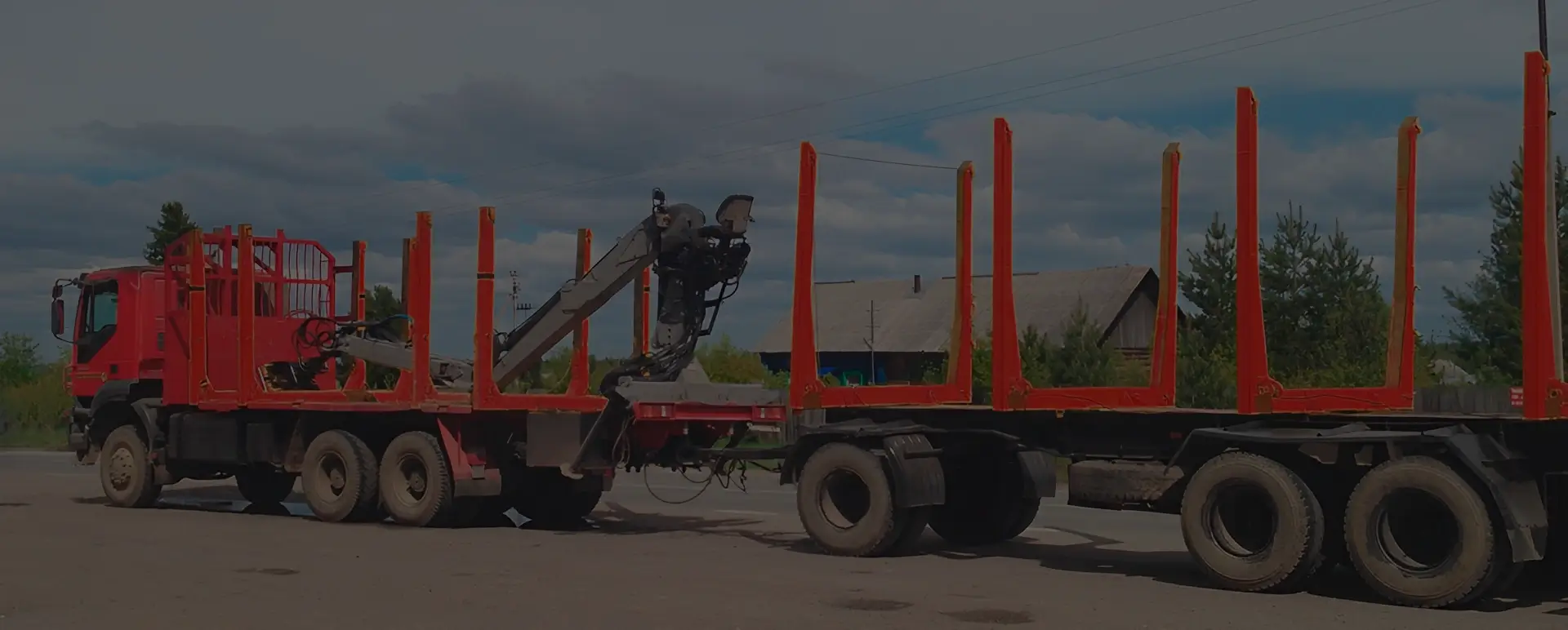 Требуется аренда трубовоза для перевозки негабаритных труб в городе Балаково (Приволжский округ - Саратовская область), оставляй скорее заявку на сайте